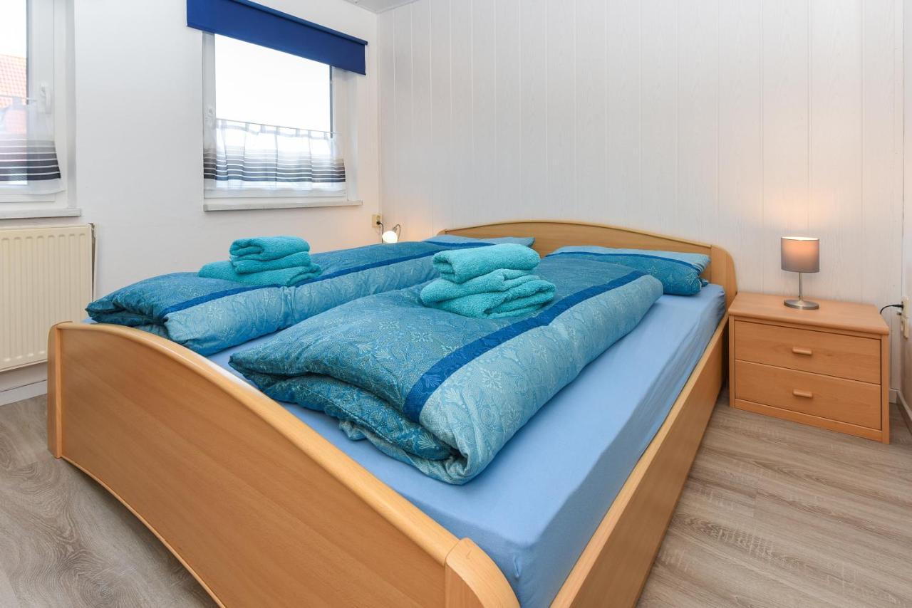 Ferienwohnungen Im Haus Waterkant Нойхарлингерзиль Экстерьер фото